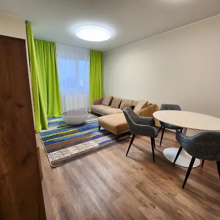 Hotell Diamond *