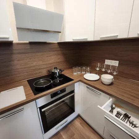 Diamond Apartment